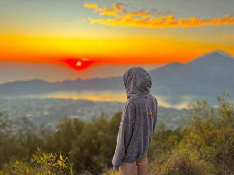 Mount Batur Sunrise Trekking with Coffee Plantation and Ubud Rice Terrace